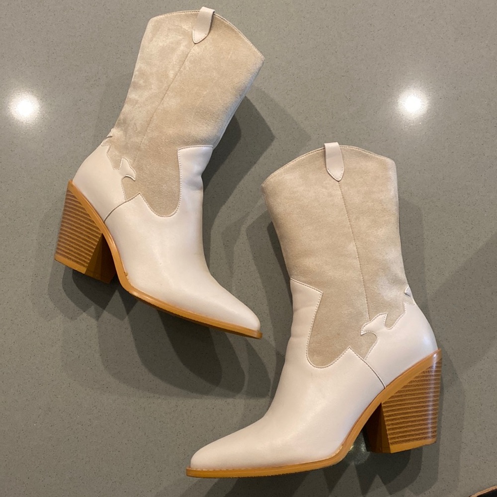 Lulu’s White Boots Size 8.5